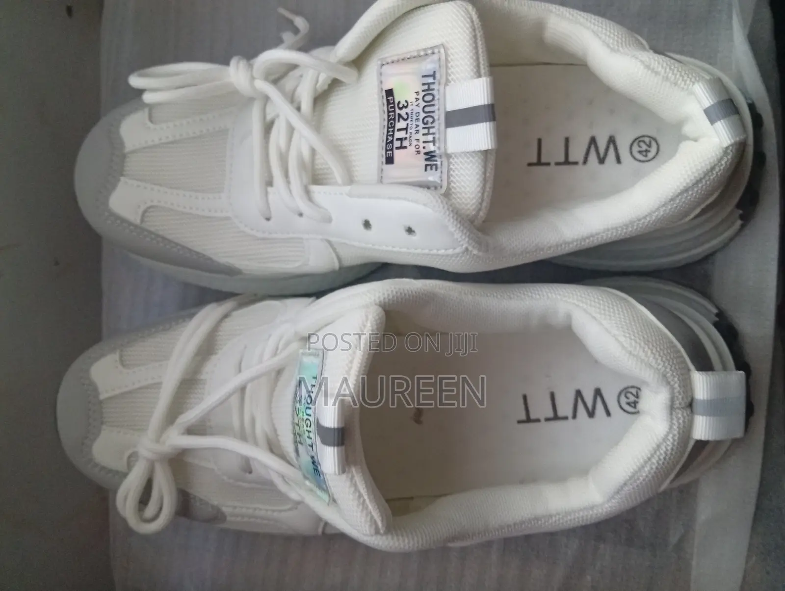 Men White Sport Shoes