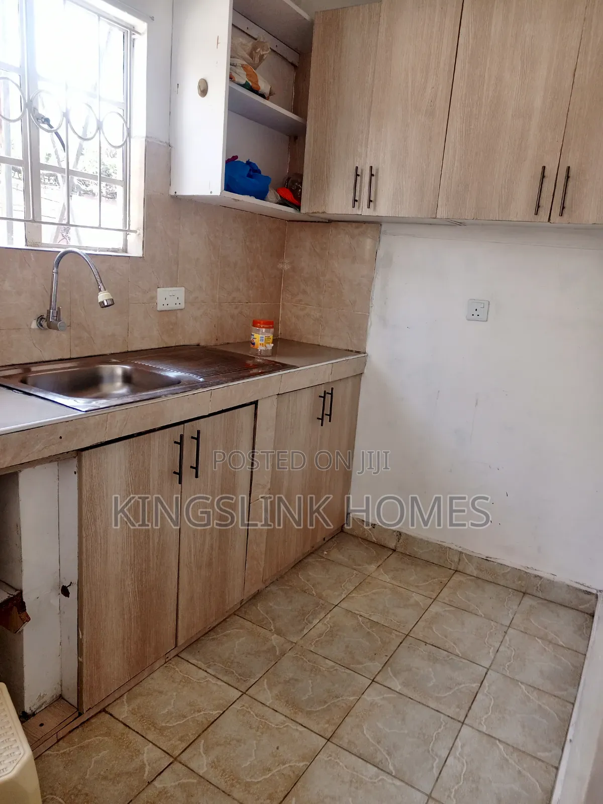1bdrm Bedsitter in South C for rent