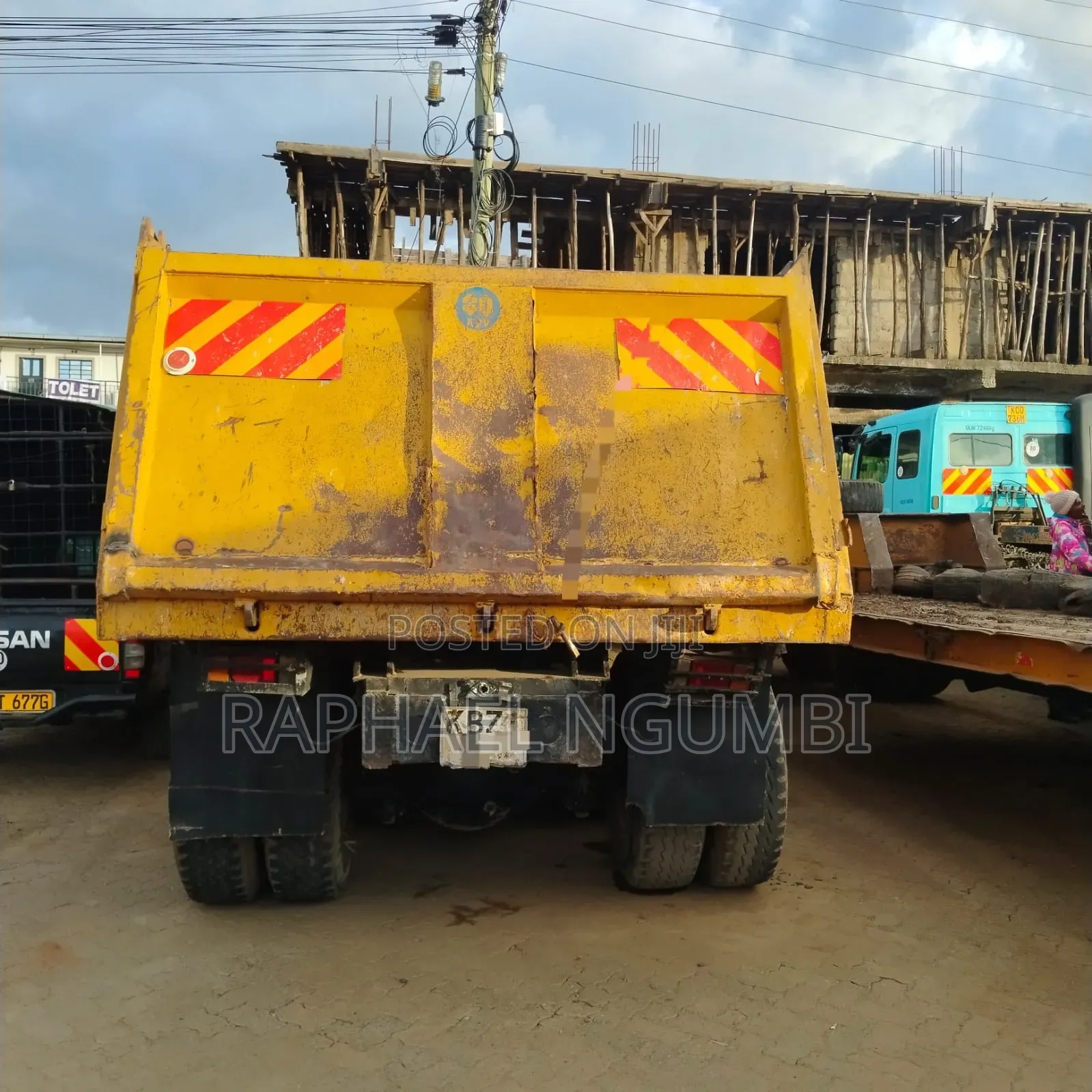 Tipper Isuzu FVZ Truck/Lorry