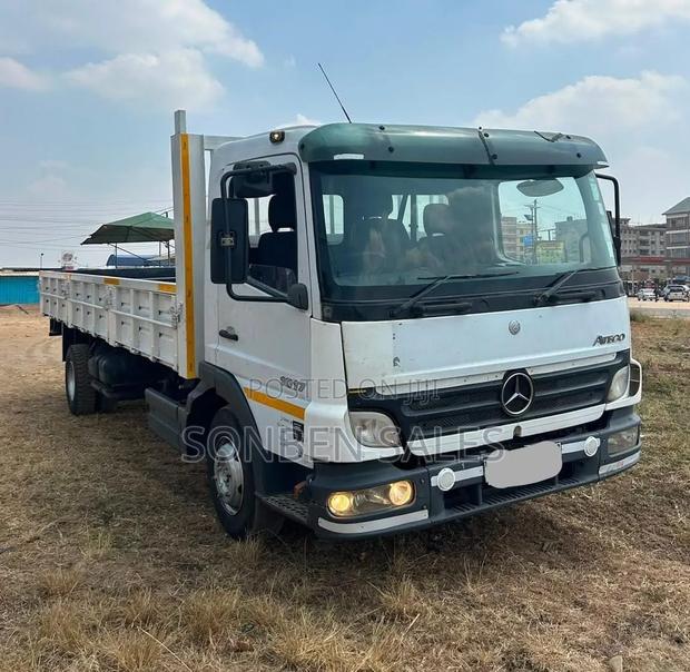 Mercedes Benz ATEGO 1017