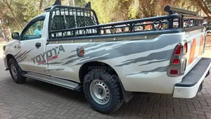 Toyota Hilux 2015 White