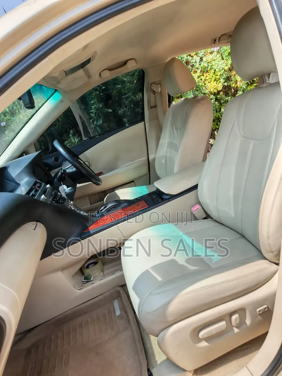 Lexus RX 450h 2010 Gold