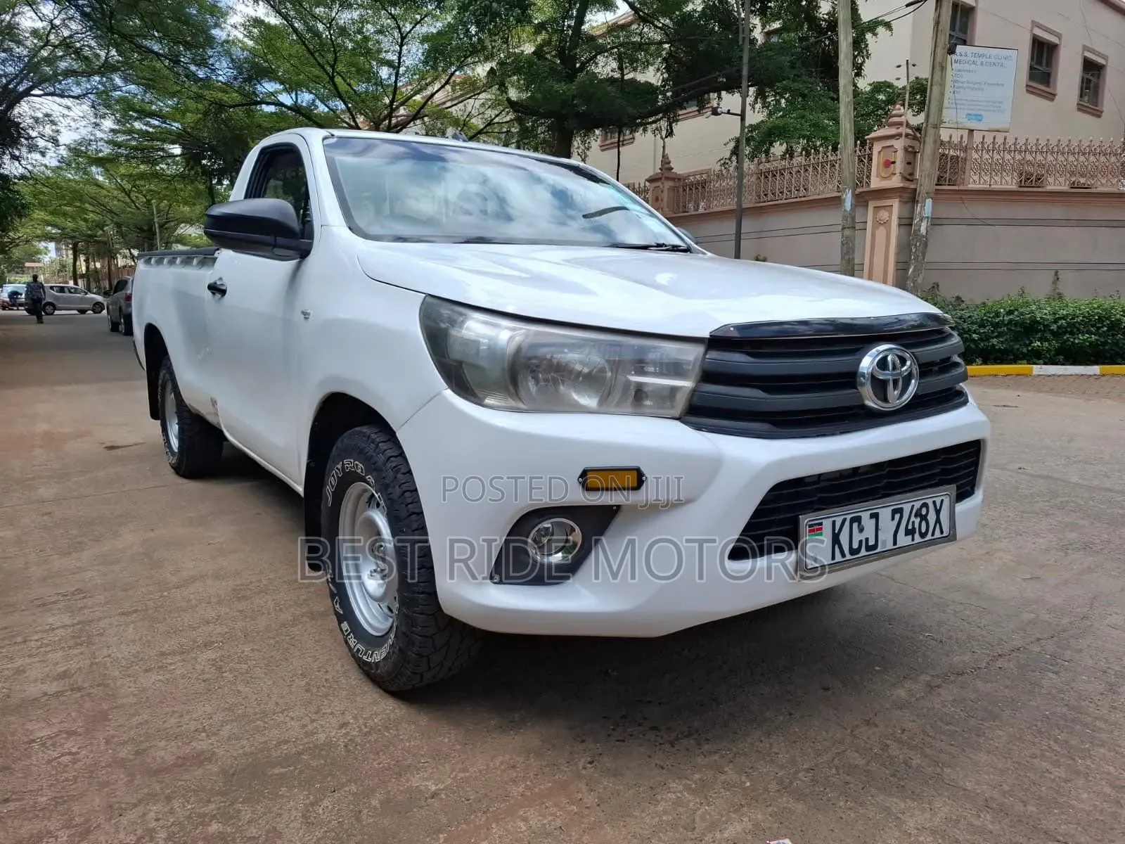 Toyota Hilux Revo Single Cab Deisel 2.4 RWD 2016 White