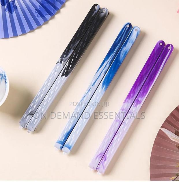 Round Foldable Fans - thumbnail 2