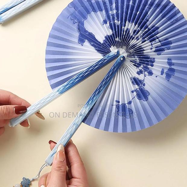Round Foldable Fans - thumbnail 3
