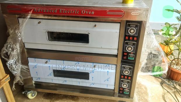 Advanced 2 Deck 6 Trays Commercial Electric Oven - main view