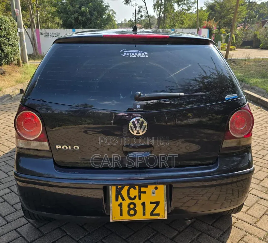 Volkswagen Polo 2009 Black