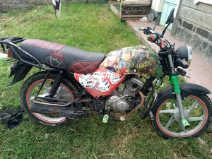 Honda XL 125 2018 Red