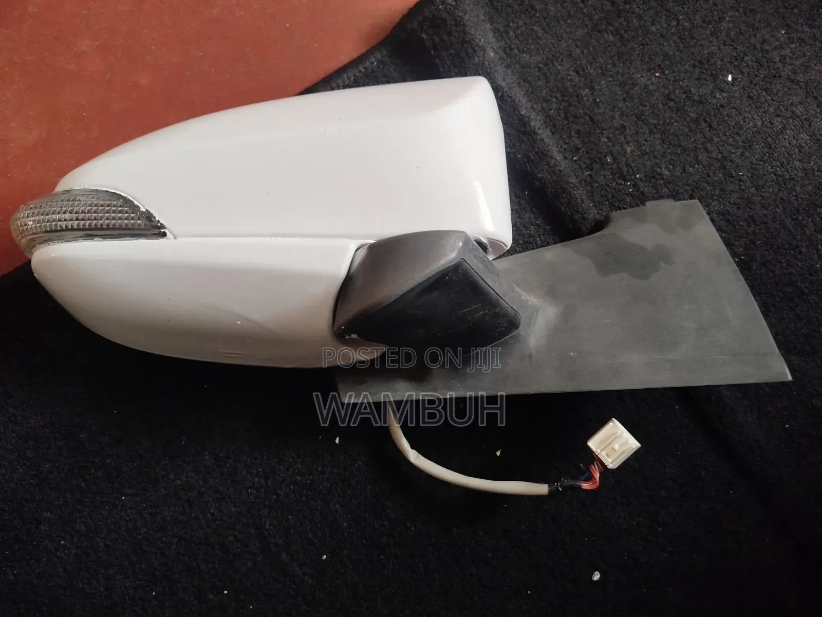Vitz Side Mirror