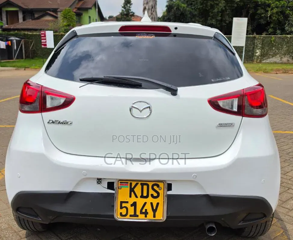 Mazda Demio 2017 White