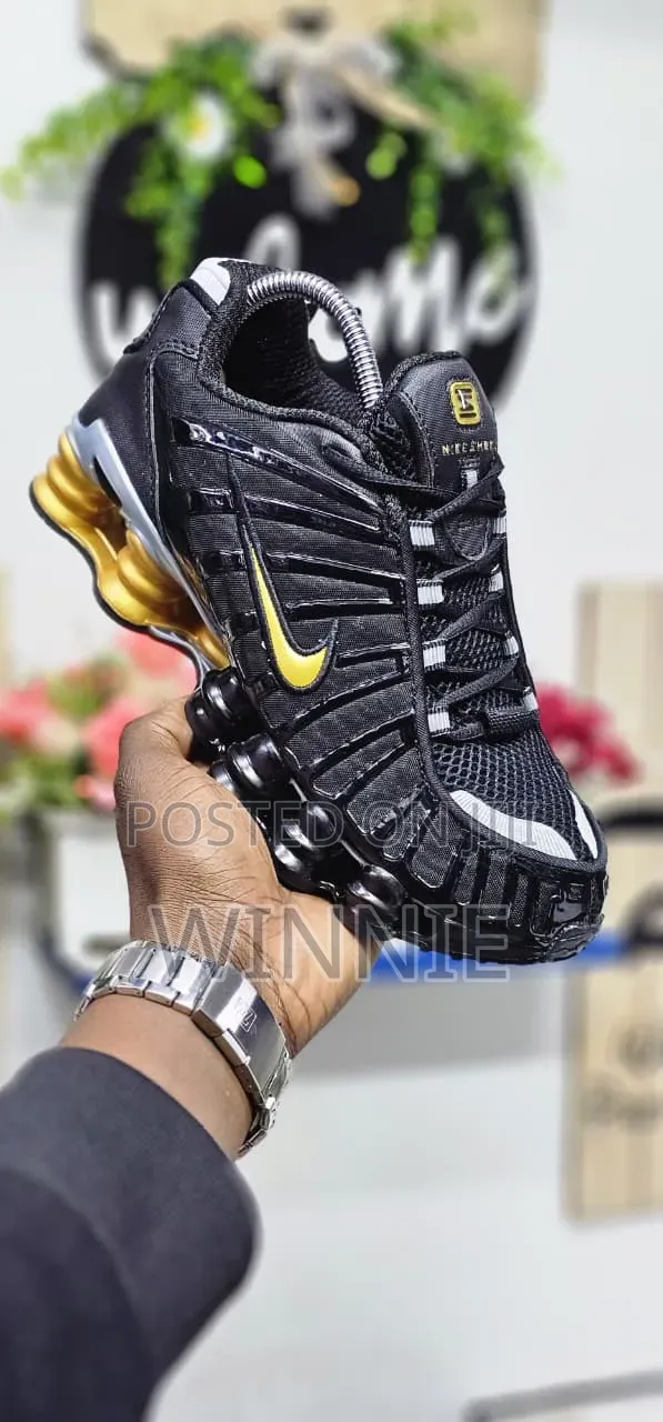 Nike Shox Shoe