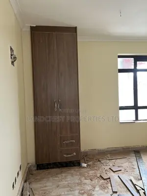 1bdrm Bedsitter in Thome for rent