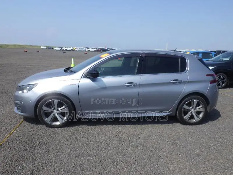 Peugeot 308 2019 Gray