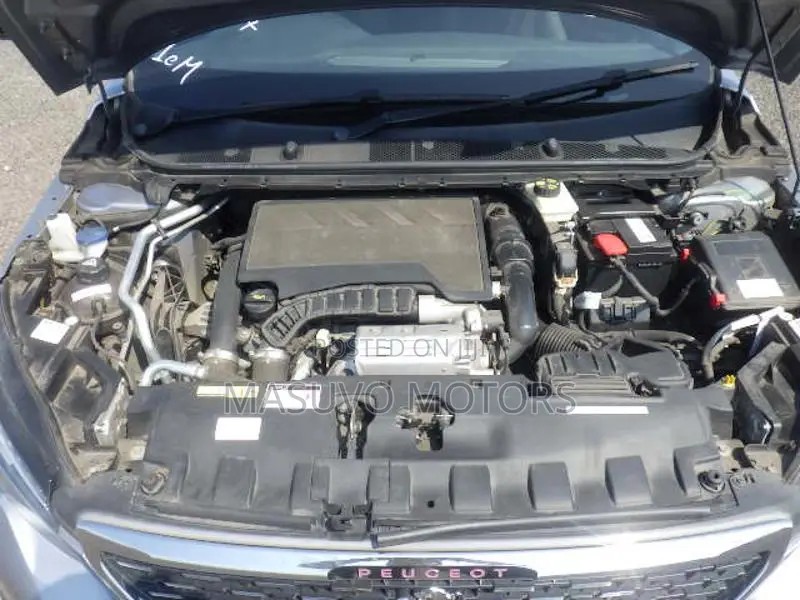 Peugeot 308 2019 Gray