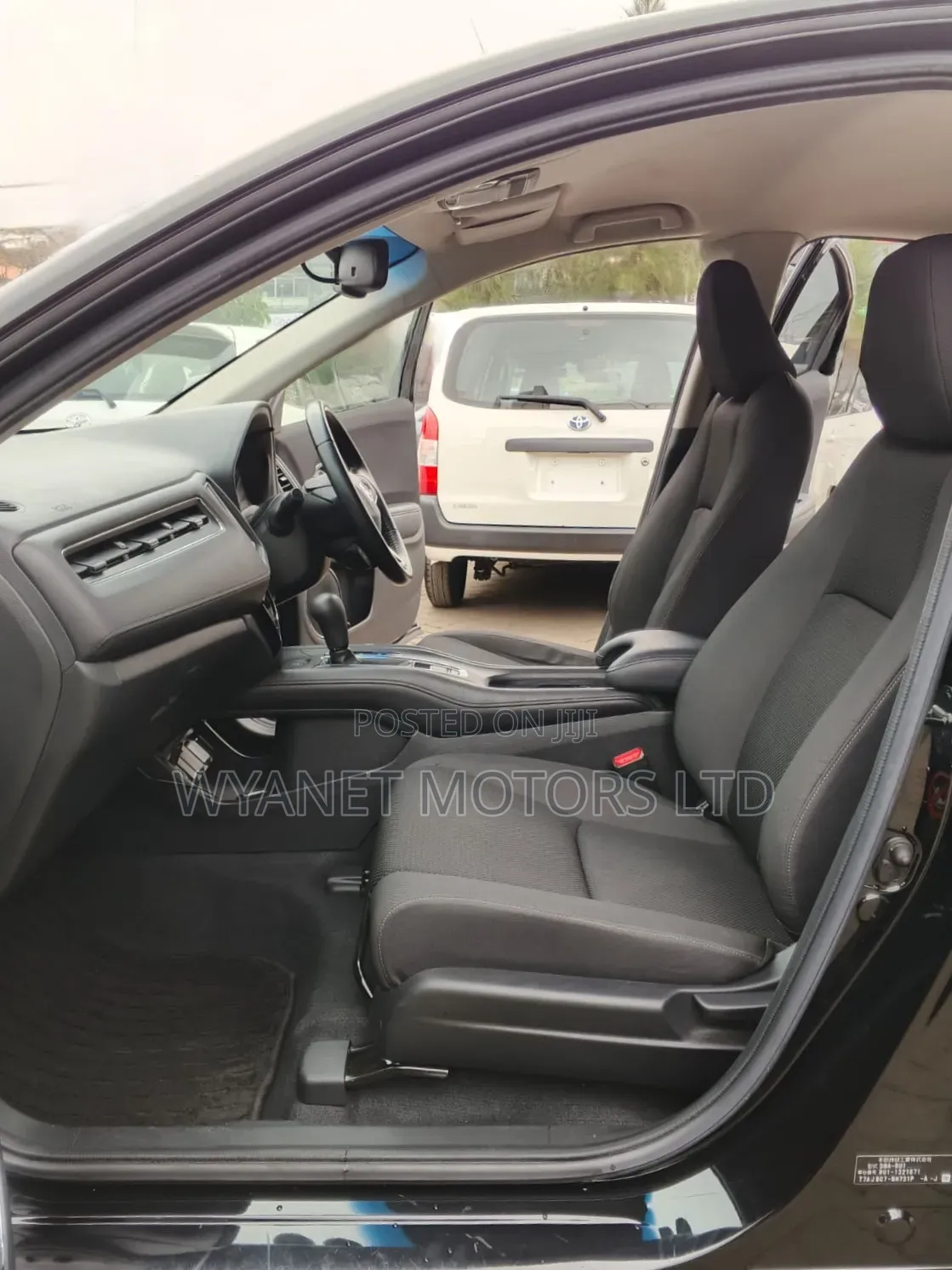 Honda Vezel 2019 Black