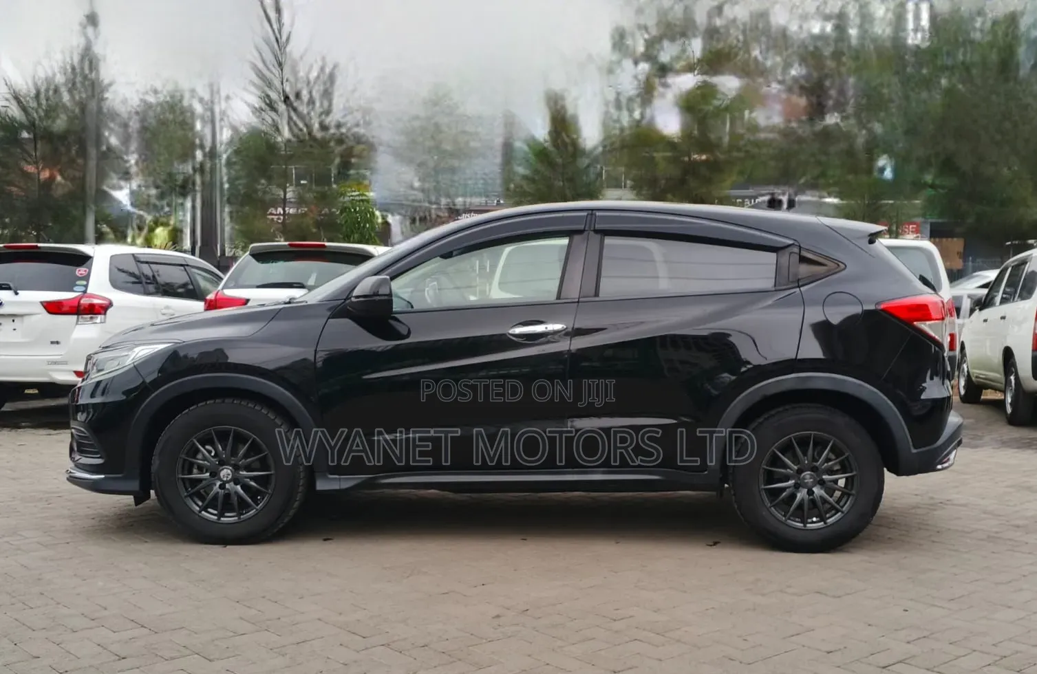 Honda Vezel 2019 Black