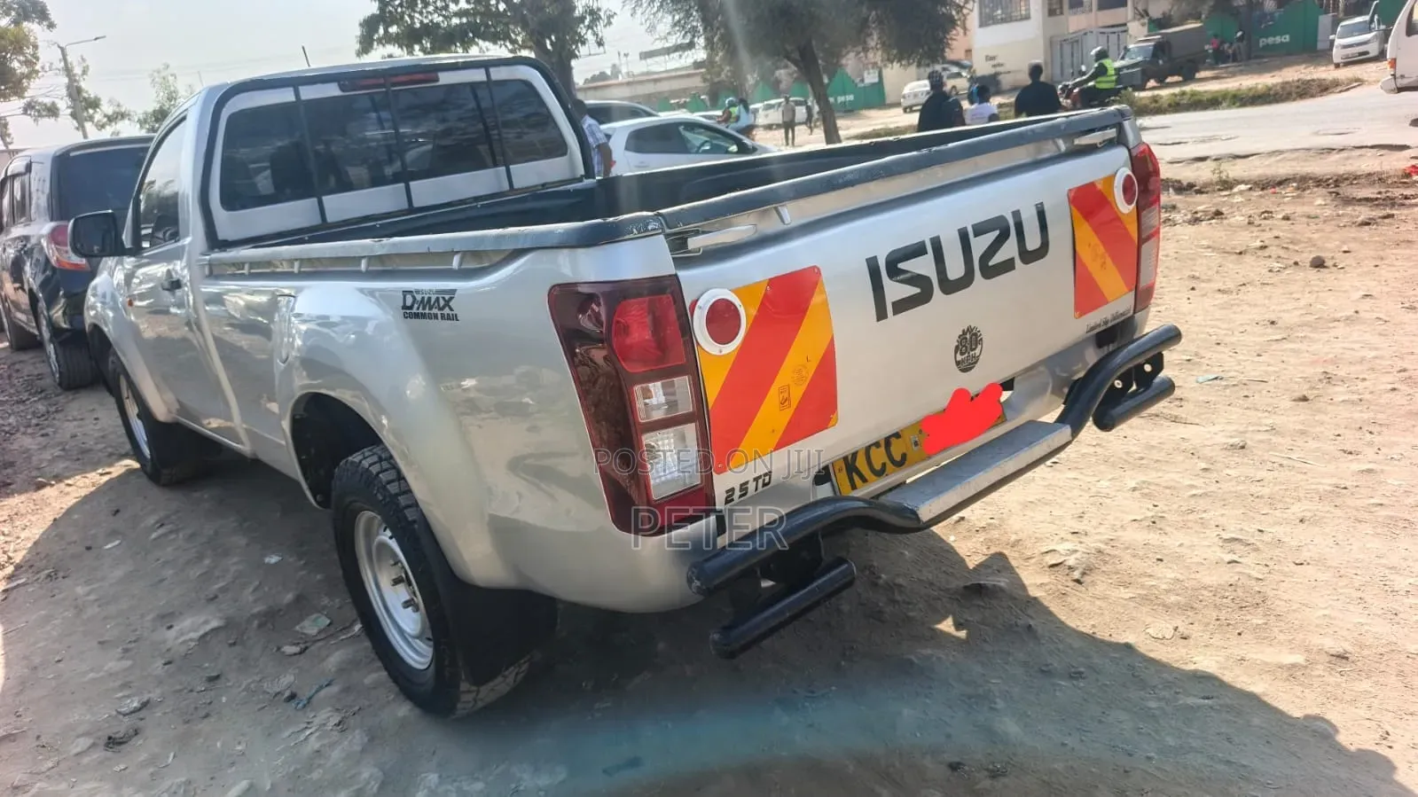 Isuzu D-MAX 2015 Silver