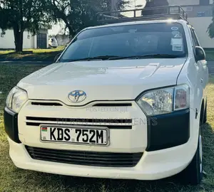 Toyota Succeed 2018 White