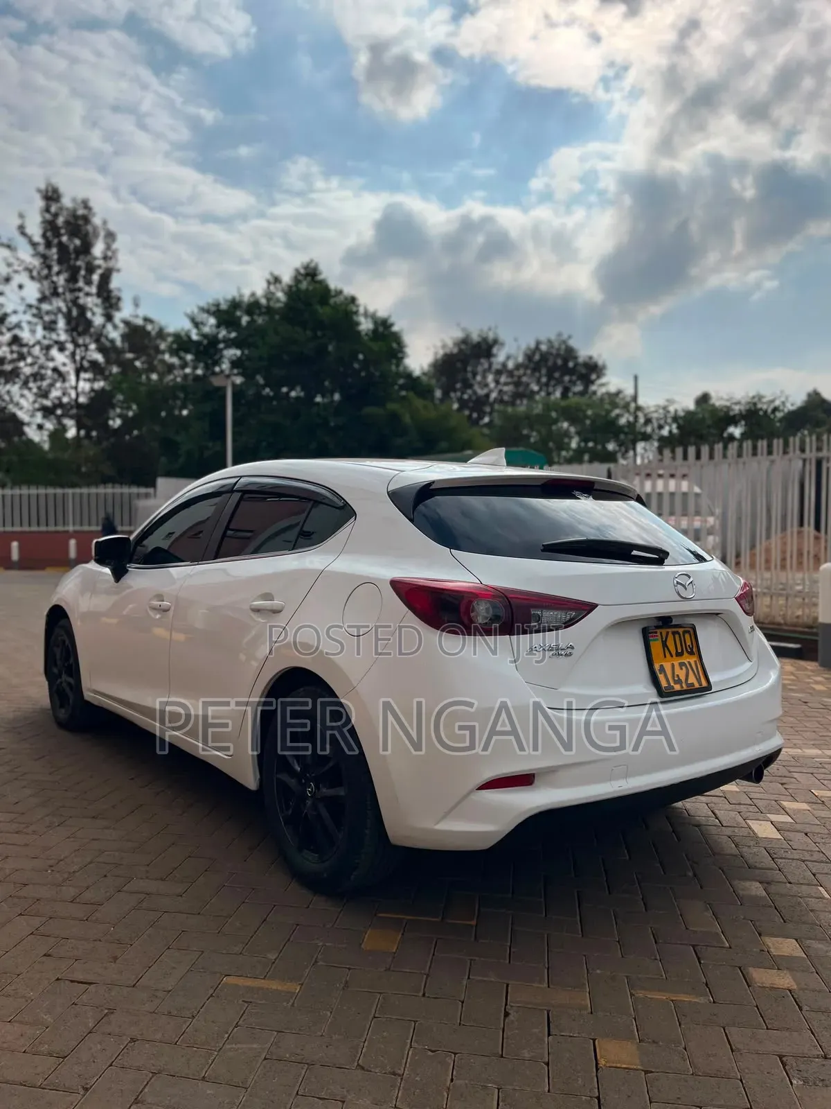 Mazda Axela 2017 White