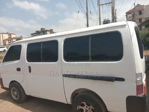 Nissan Caravan (Urvan) 2006 White