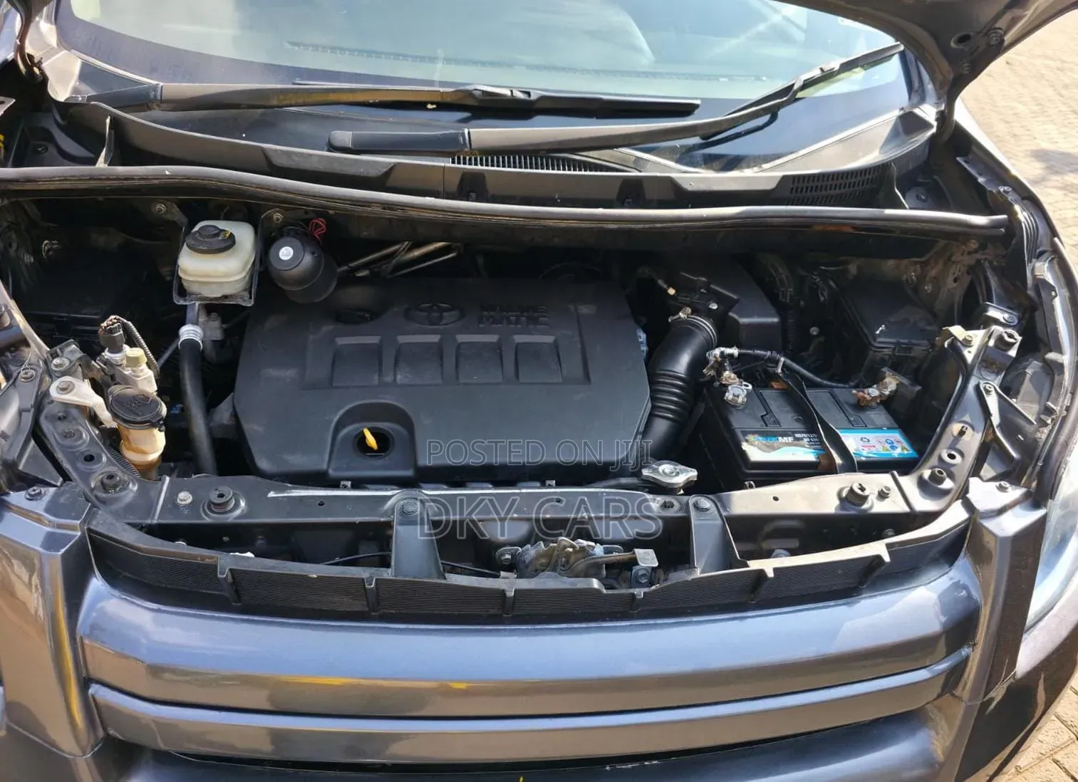 Toyota Noah 2008 Gray