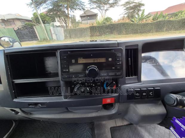 Isuzu Elf 2013 - thumbnail 9