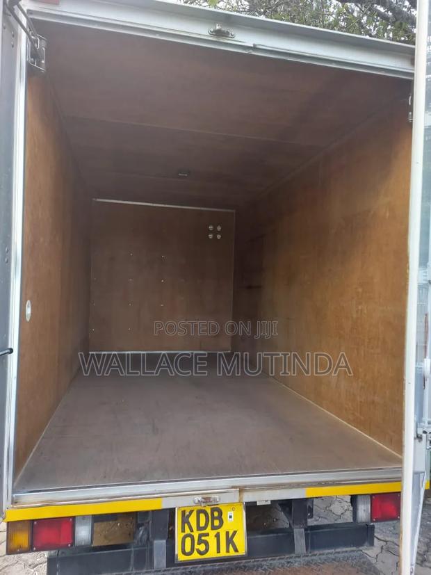 Isuzu Elf 2013 - thumbnail 17
