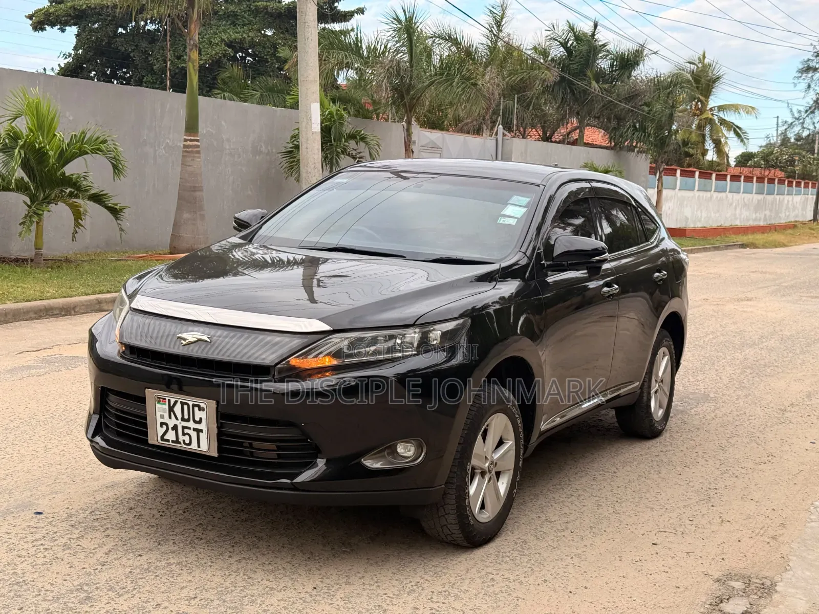 Toyota Harrier 2013 Black