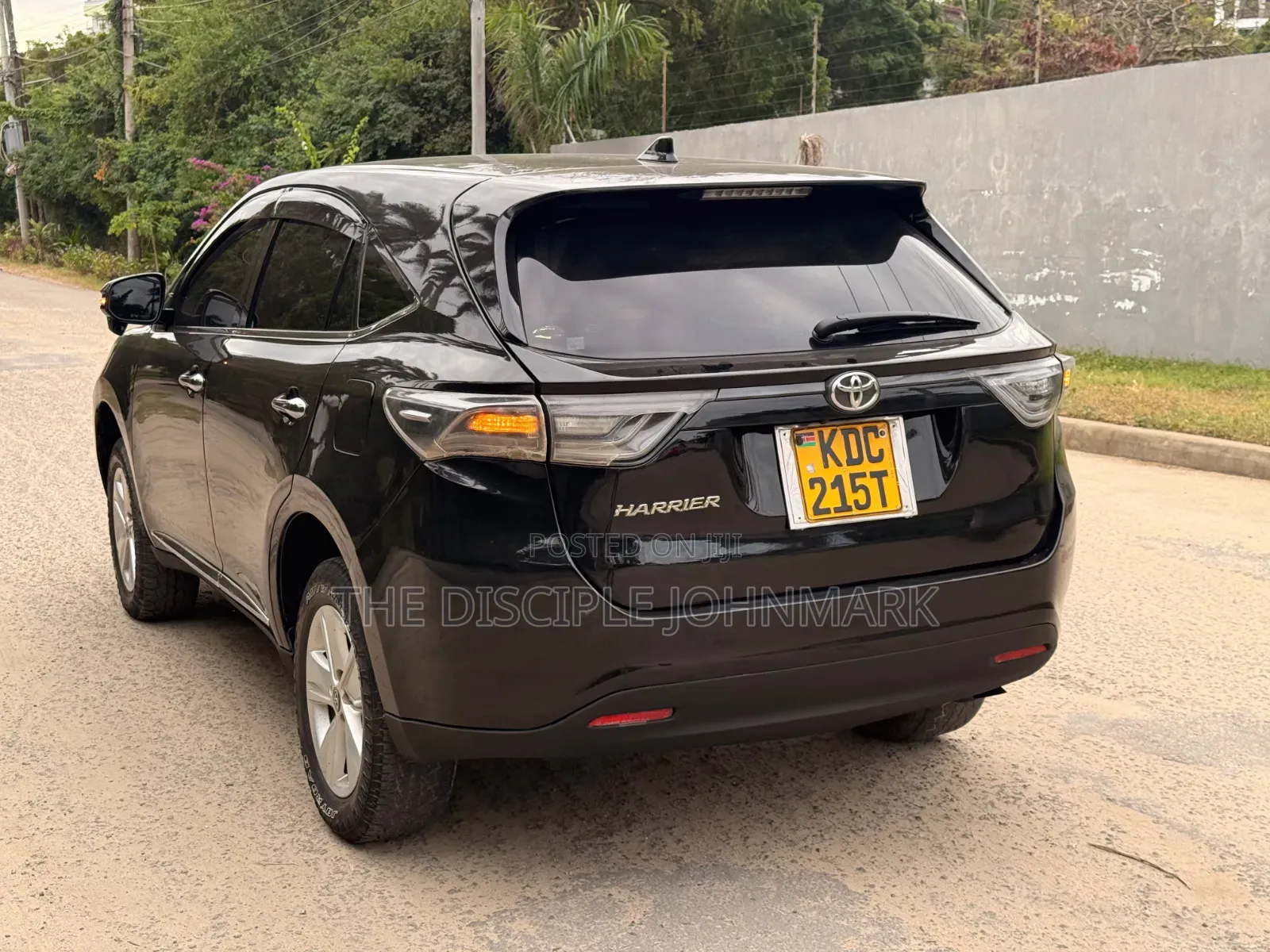 Toyota Harrier 2013 Black