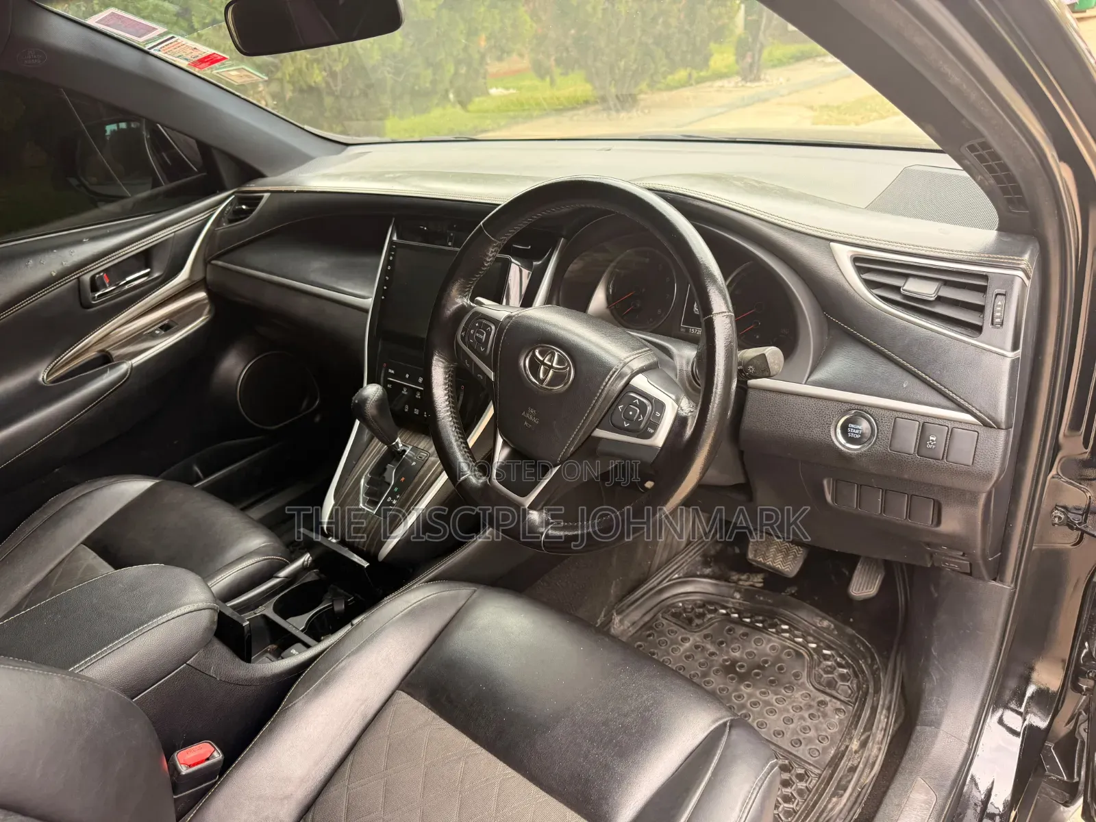 Toyota Harrier 2013 Black