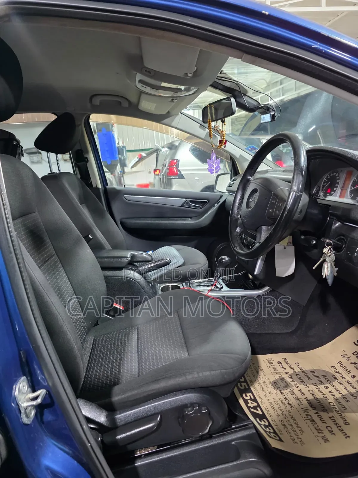 Mercedes-Benz B-Class B180 Petrol 2010 Blue