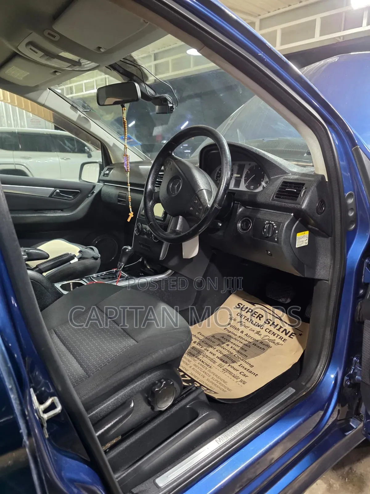 Mercedes-Benz B-Class B180 Petrol 2010 Blue