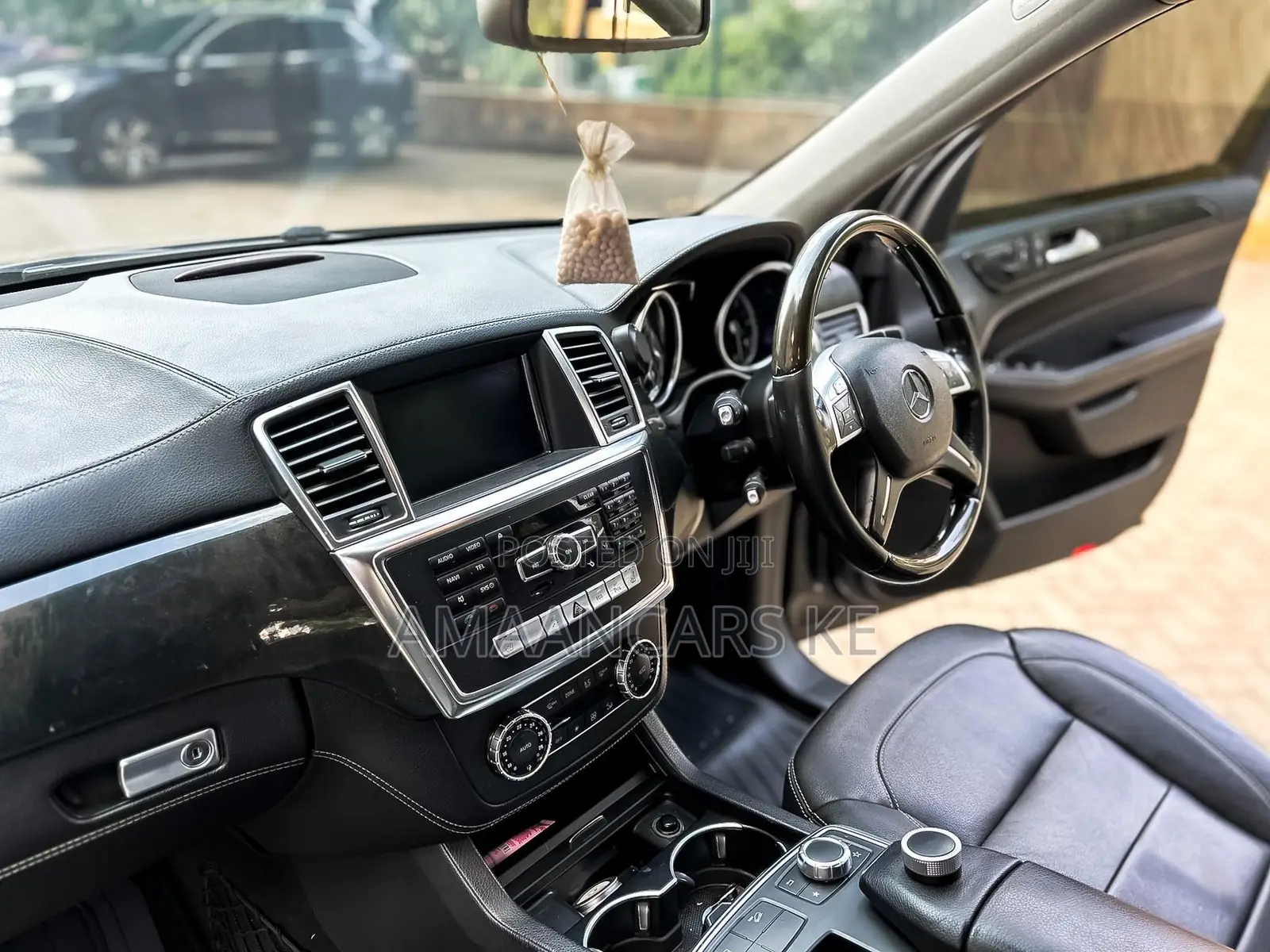 Mercedes-Benz M Class ML 350 BlueTEC 4Matic 2013 Black