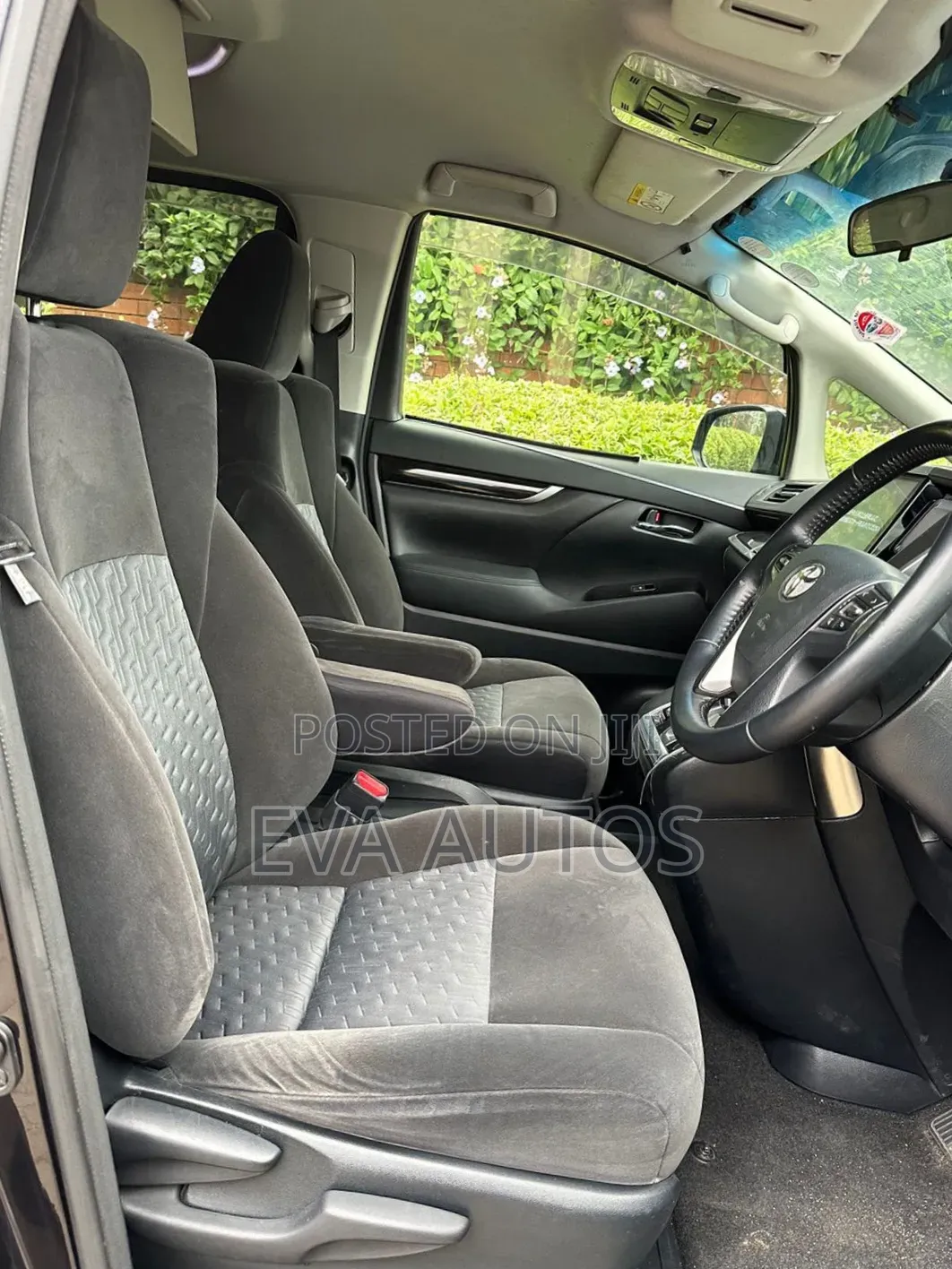 Toyota Alphard 2.5 Petrol AWD 2017 Black