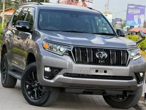 Toyota Land Cruiser Prado 2021 Black