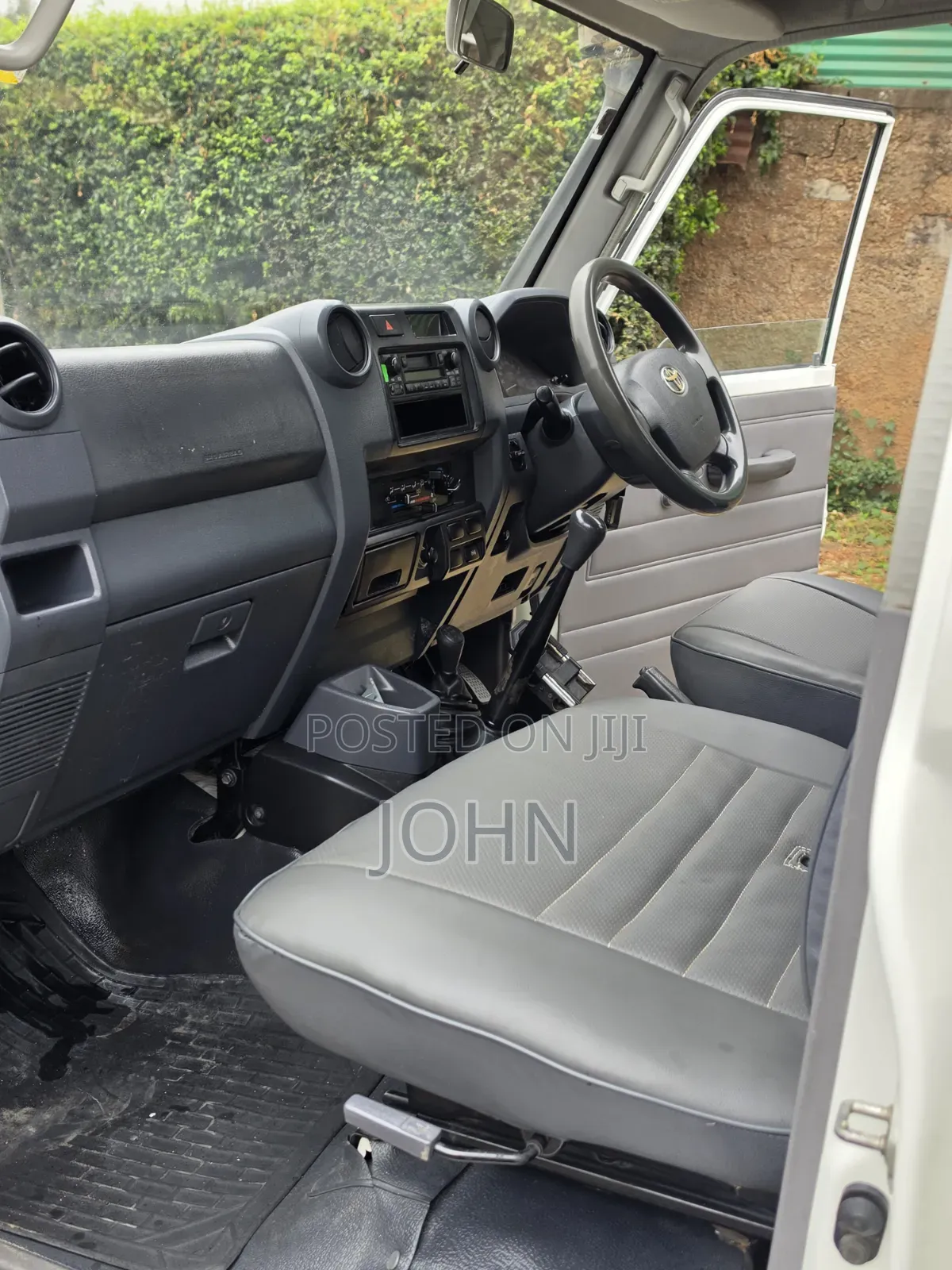 Toyota Land Cruiser 76 Series 2010 Pearl