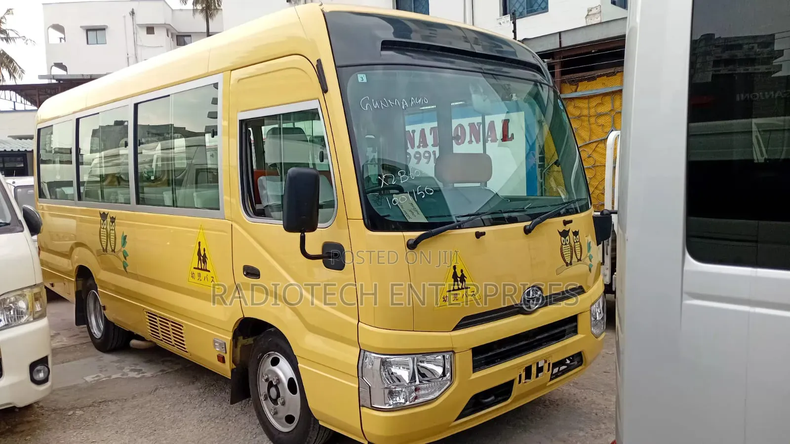 Toyota Coaster 2019 Yellow