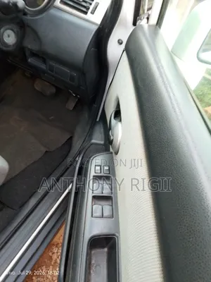 Nissan Tiida 2006 White