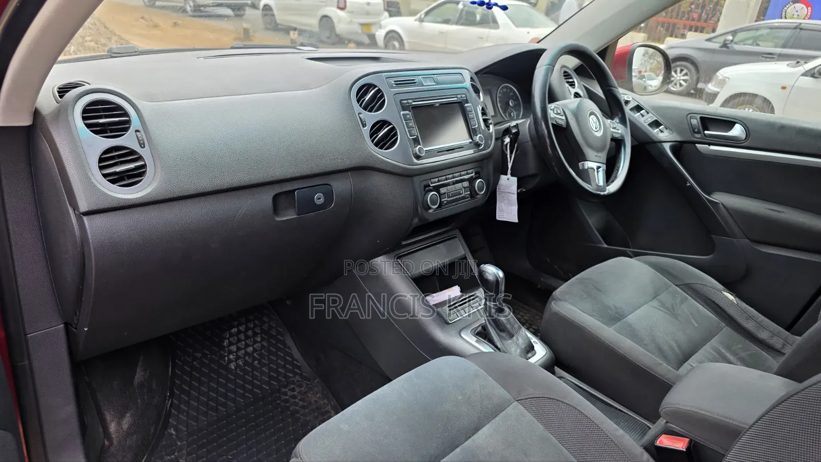Volkswagen Tiguan 2012 Maroon