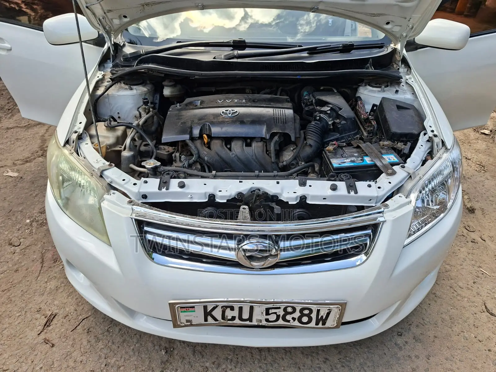 Toyota Corolla Fielder 1.5 Petrol FWD 2012 White