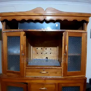Solid Hardwood Display Cabinet / Kitchen Cabinet – Excellent Condition