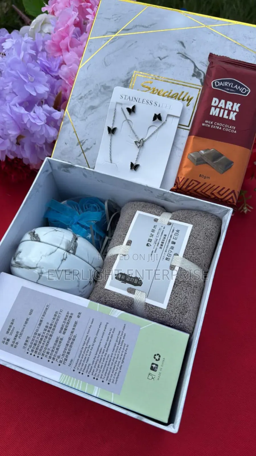 Girlfriends Day Gift Set