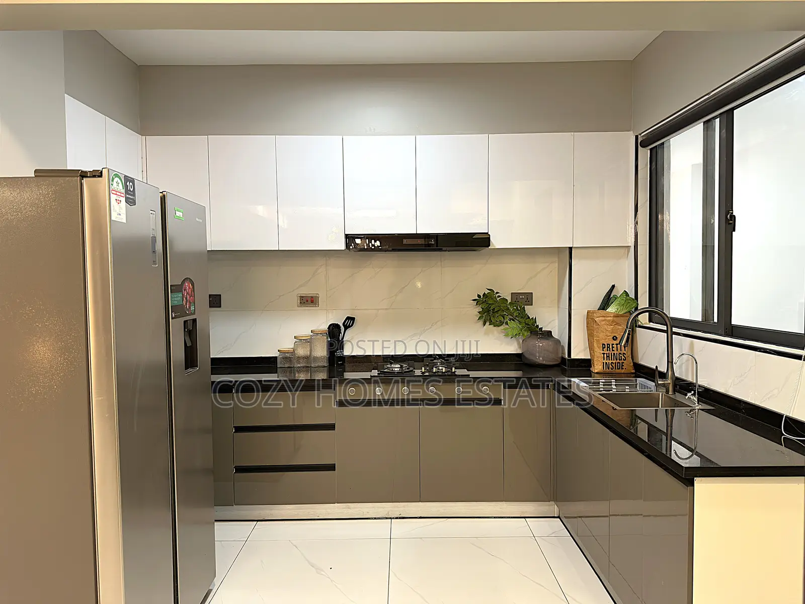 4bdrm Apartment in Valley Arcade for sale