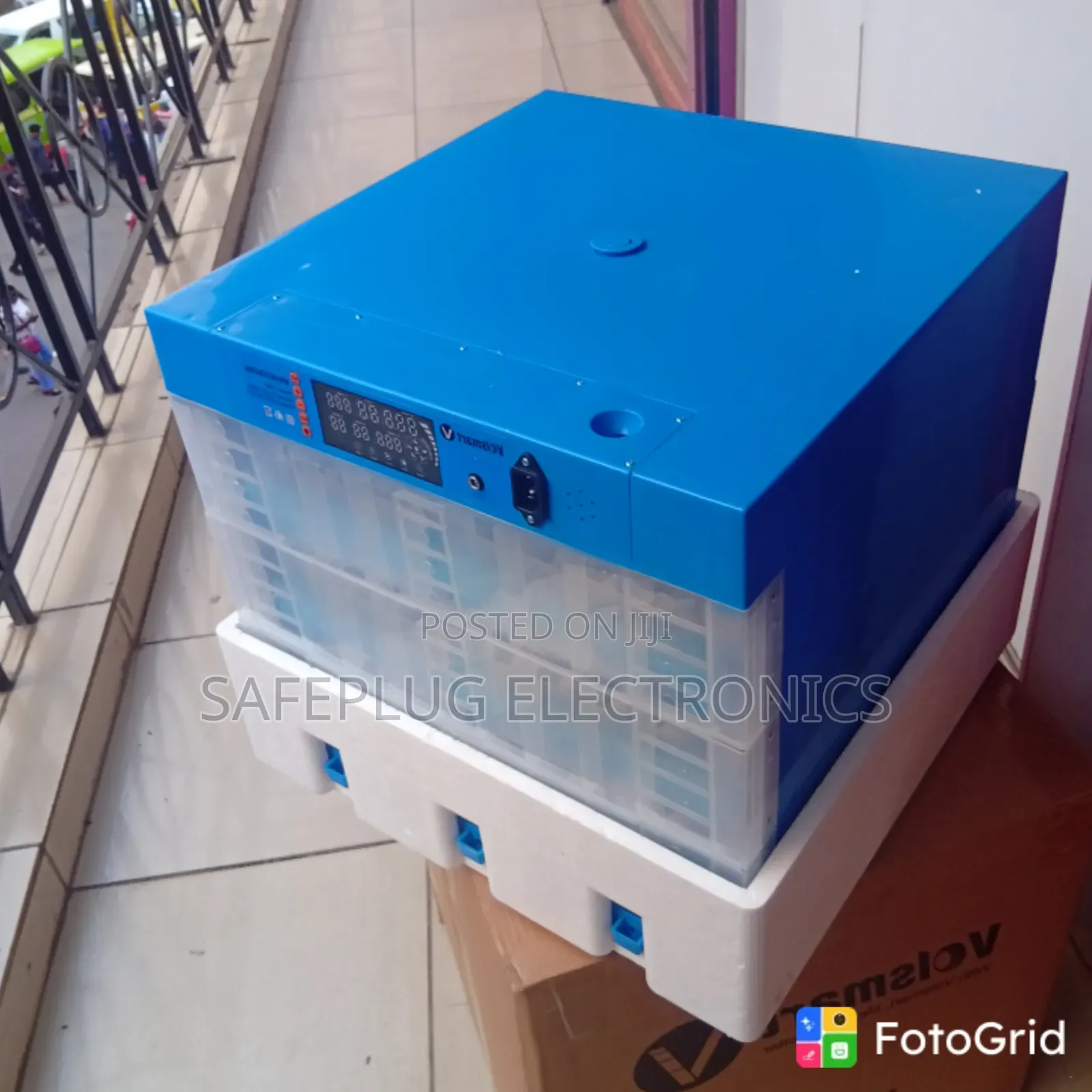 Smart 128 Capacity Egg Hatching Machine