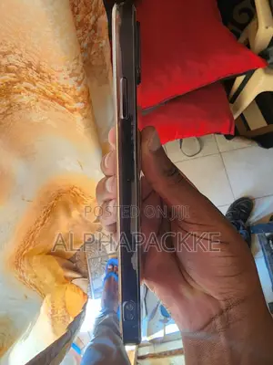 Apple iPhone XS Max 64 GB White