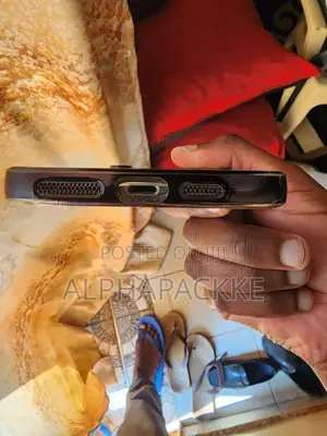 Apple iPhone XS Max 64 GB White