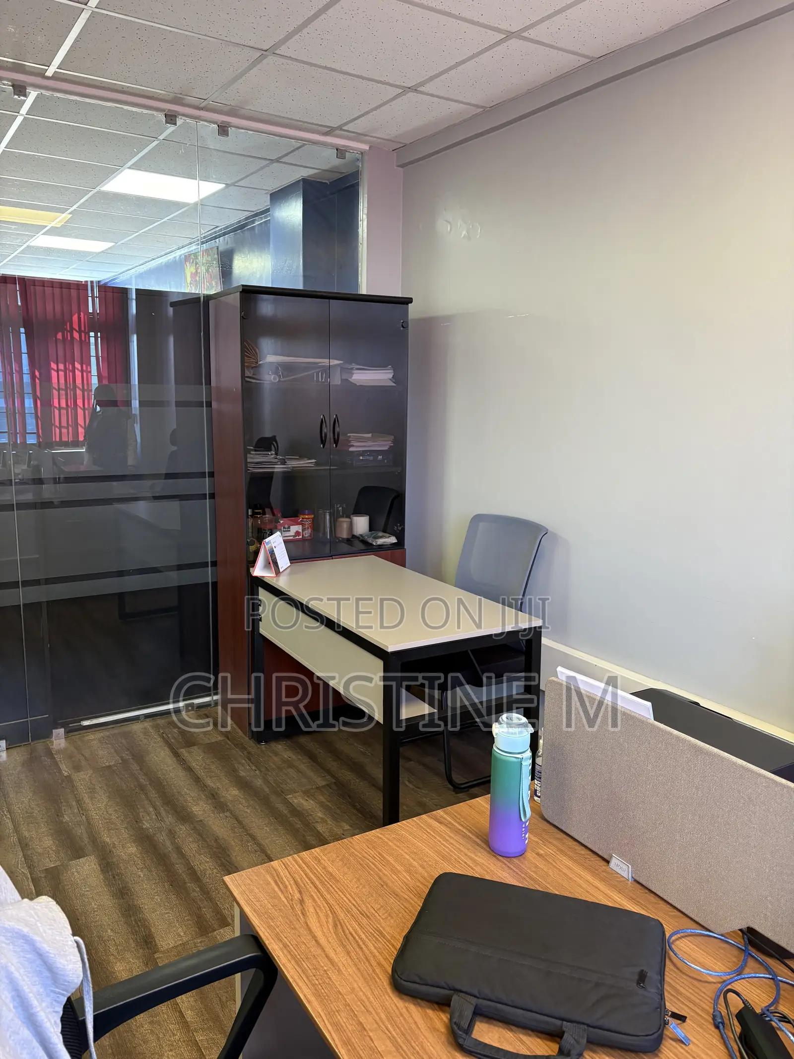 Office to Let