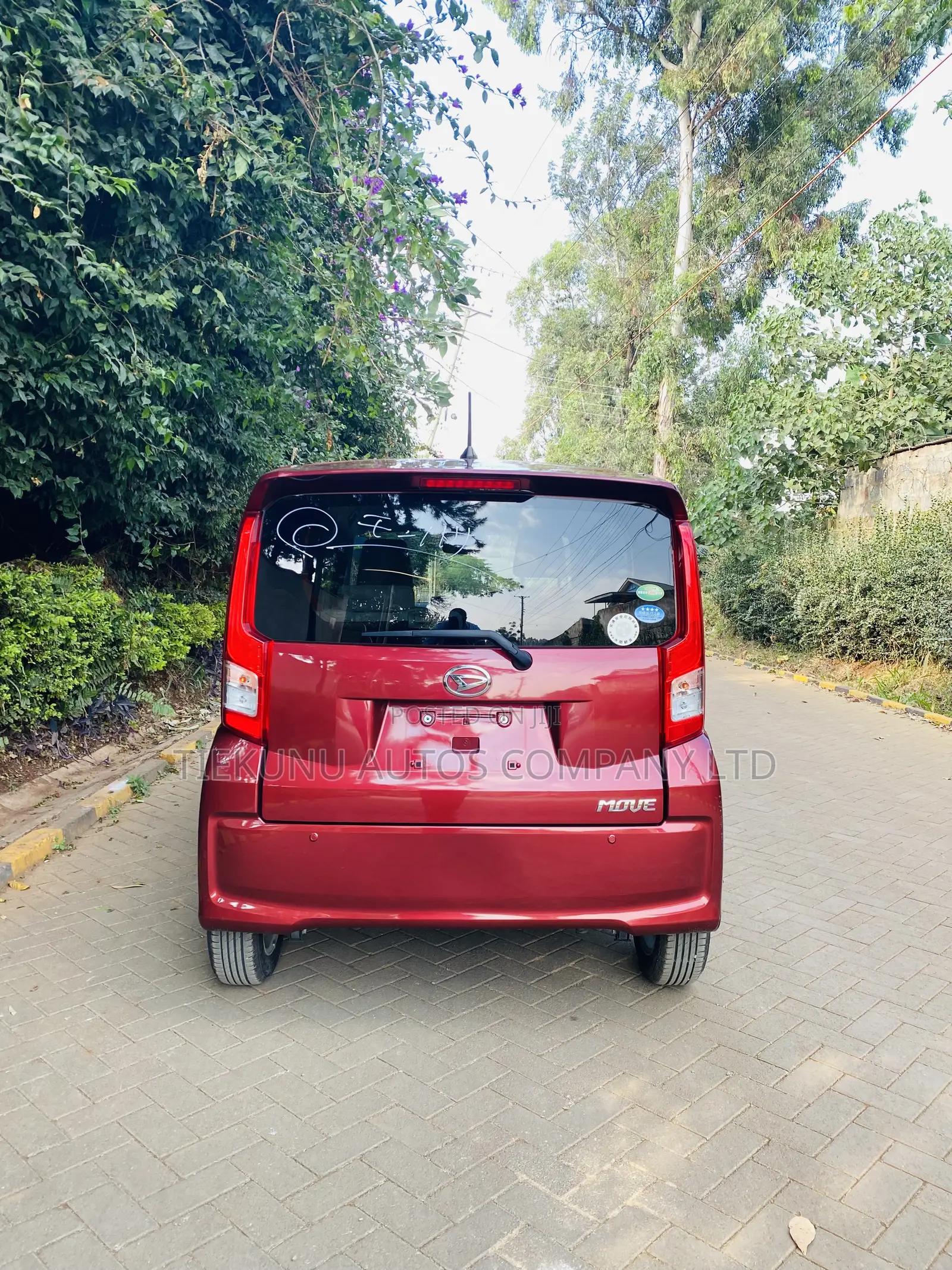 Daihatsu Move 2019 Red
