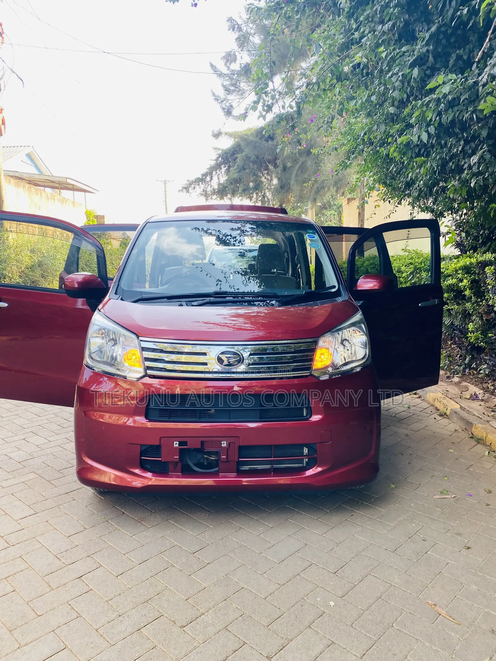 Daihatsu Move 2019 Red