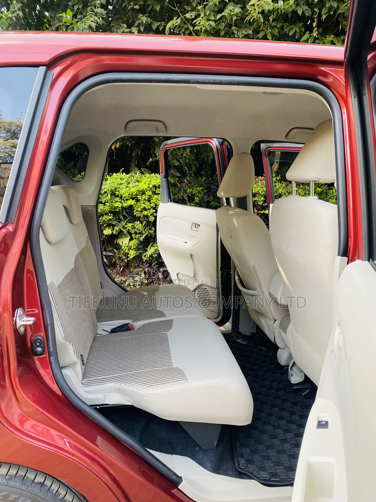 Daihatsu Move 2019 Red